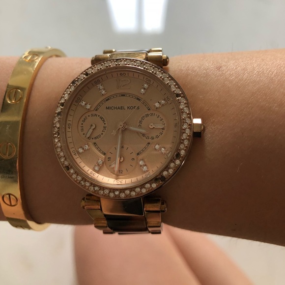 Michael Kors Diamond Encrusted Watch - Picture 3 of 7